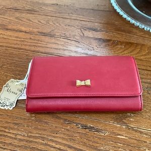 Alyssa Vegan Clutch Wallet Crossbody Bag Wristlet Red Gold Bow Adjustable NWT